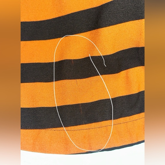 WHO WHAT WEAR Orange Black Striped Silky Tee Blouse Short Bell Sleeves 2XL - Picture 9 of 9